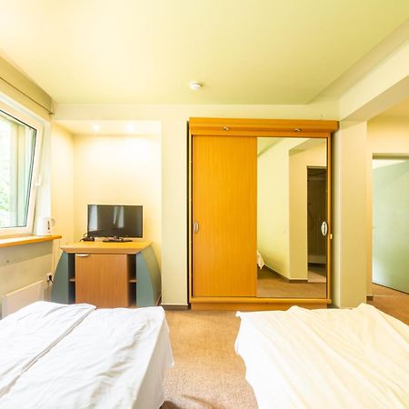 Basanaviciaus G. 45 Apartments Паланга Стая снимка